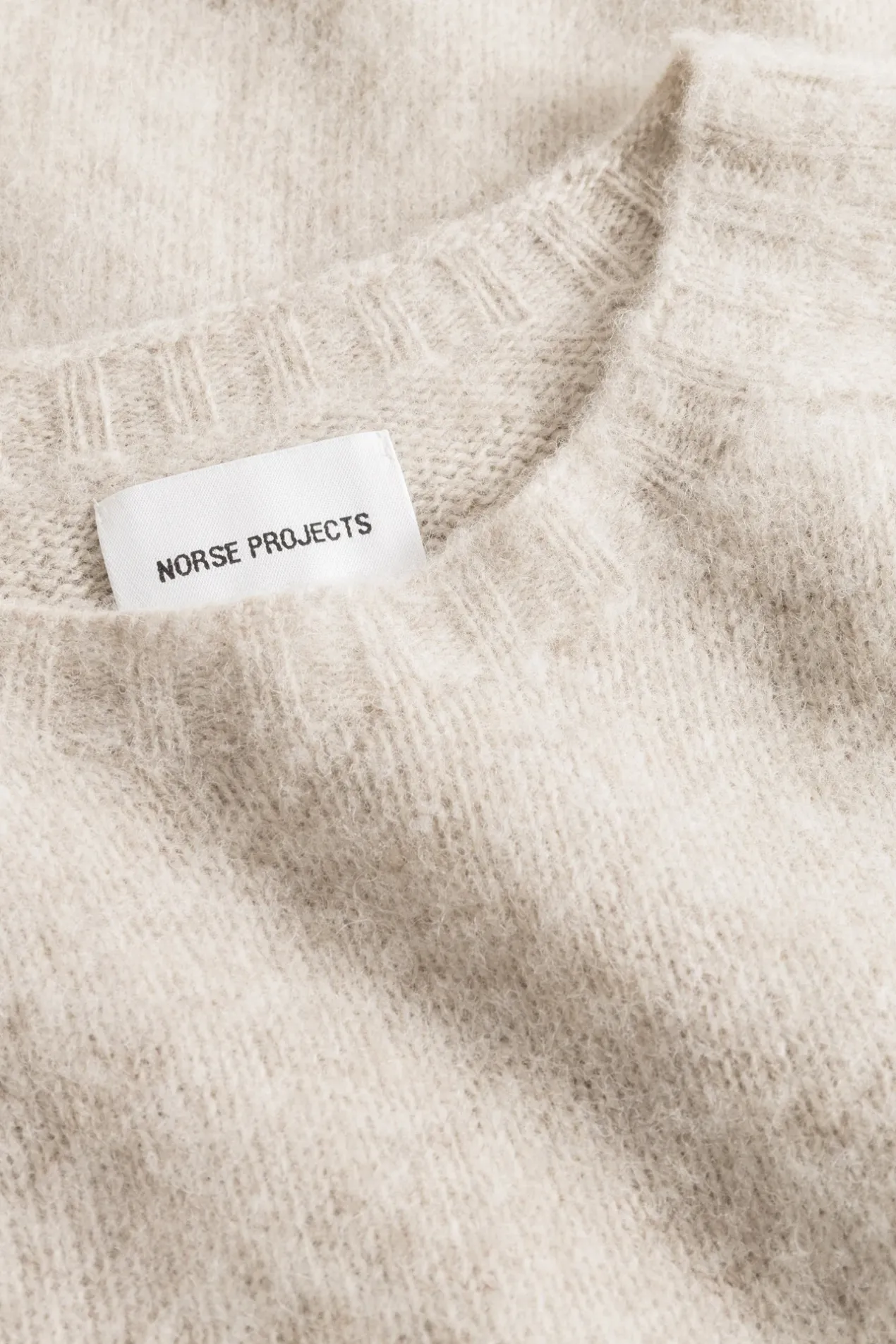 birnir_brushed_lambswool_6-3.webp Norse Projects KNITWEAR^Birnir Brushed Lambswool Oatmeal