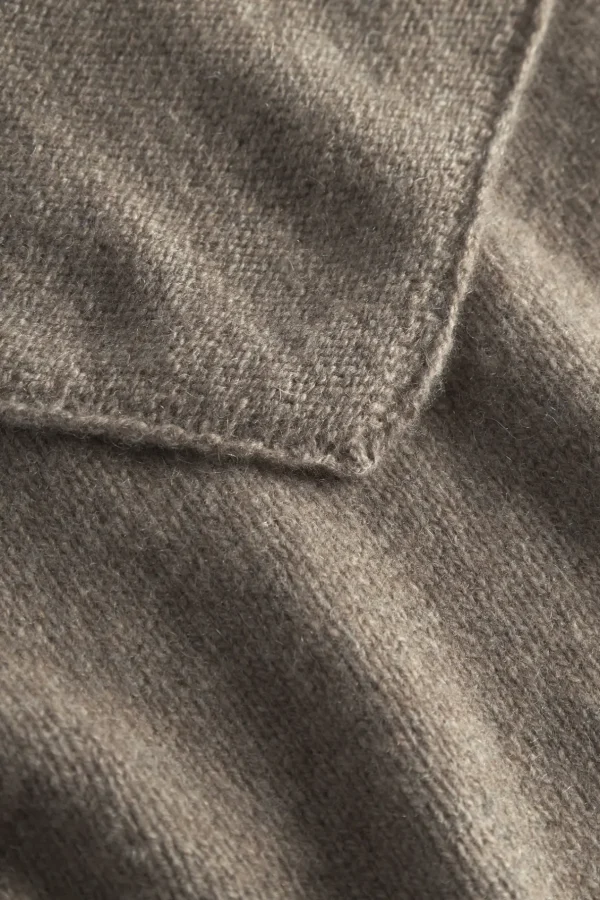 Norse Projects ACCESSORIES^Cashmere Triangle Scarf Taupe