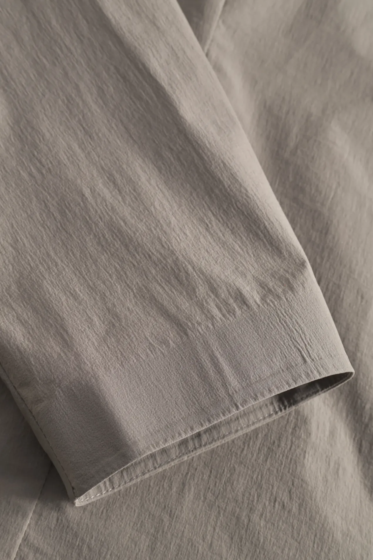 emil_travel_light_5.webp Norse Projects OVERSHIRTS^Emil Travel Light Concrete Grey