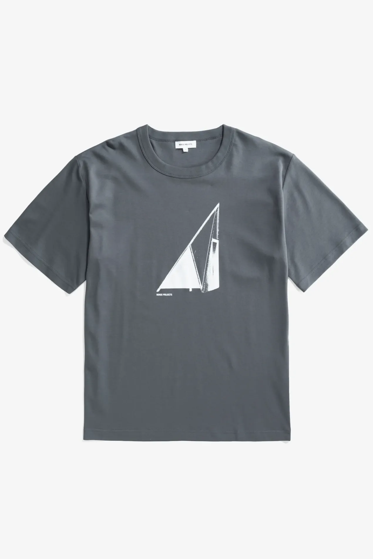 holger_organic_interlock_hide_print_tshirt_0.webp Norse Projects T-SHIRTS^Holger Organic Interlock Hide Print T-Shirt Battleship Grey