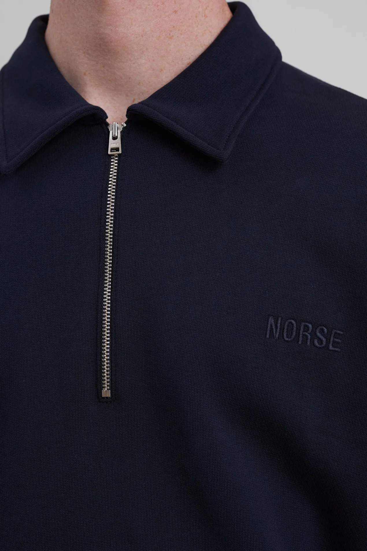 ketel_relaxed_organic_norse_logo_half_zip_4.webp Norse Projects SWEATSHIRTS^Ketel Relaxed Organic NORSE Logo Half Zip Dark Navy