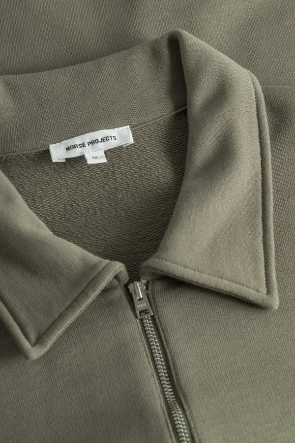 Norse Projects SWEATSHIRTS^Ketel Relaxed Organic NORSE Logo Half Zip Sediment Green