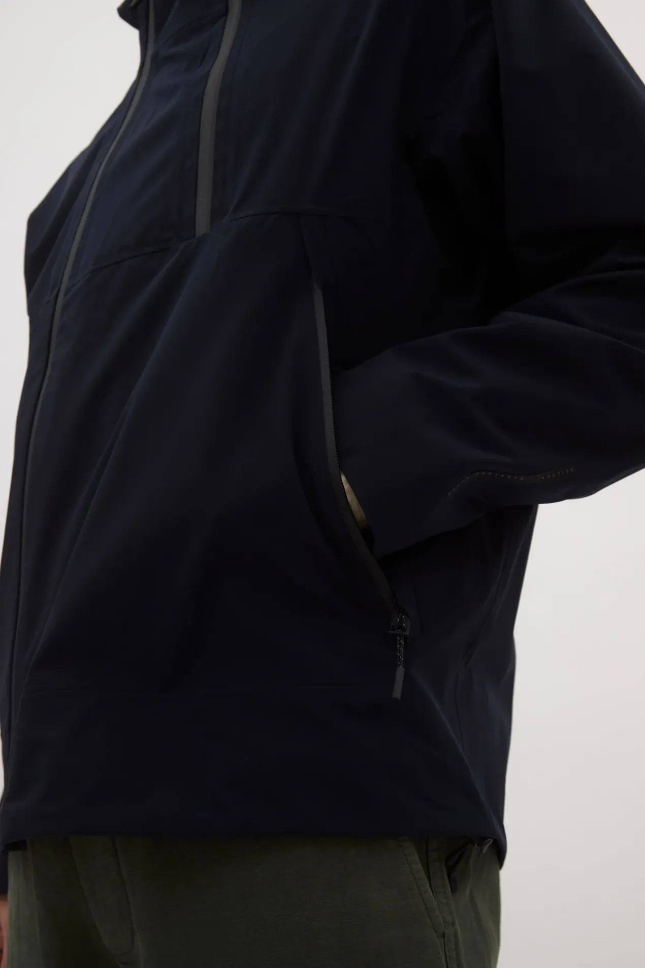 l_waterproof_shell_jacket_6.webp Norse Projects OUTERWEAR^3L Waterproof Shell Jacket Dark Navy