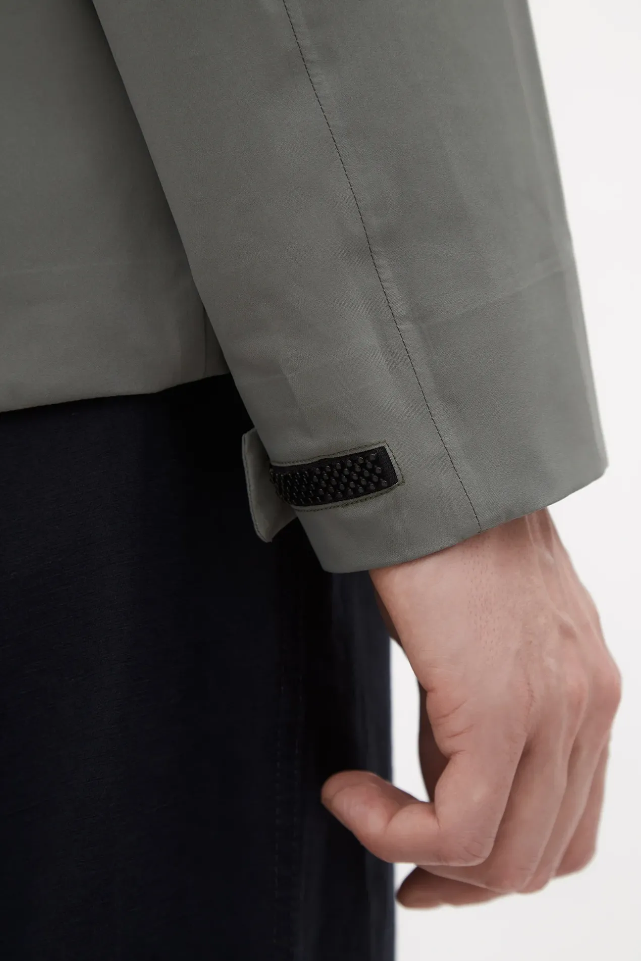 l_waterproof_shell_jacket_7-1.webp Norse Projects OUTERWEAR^3L Waterproof Shell Jacket Pewter