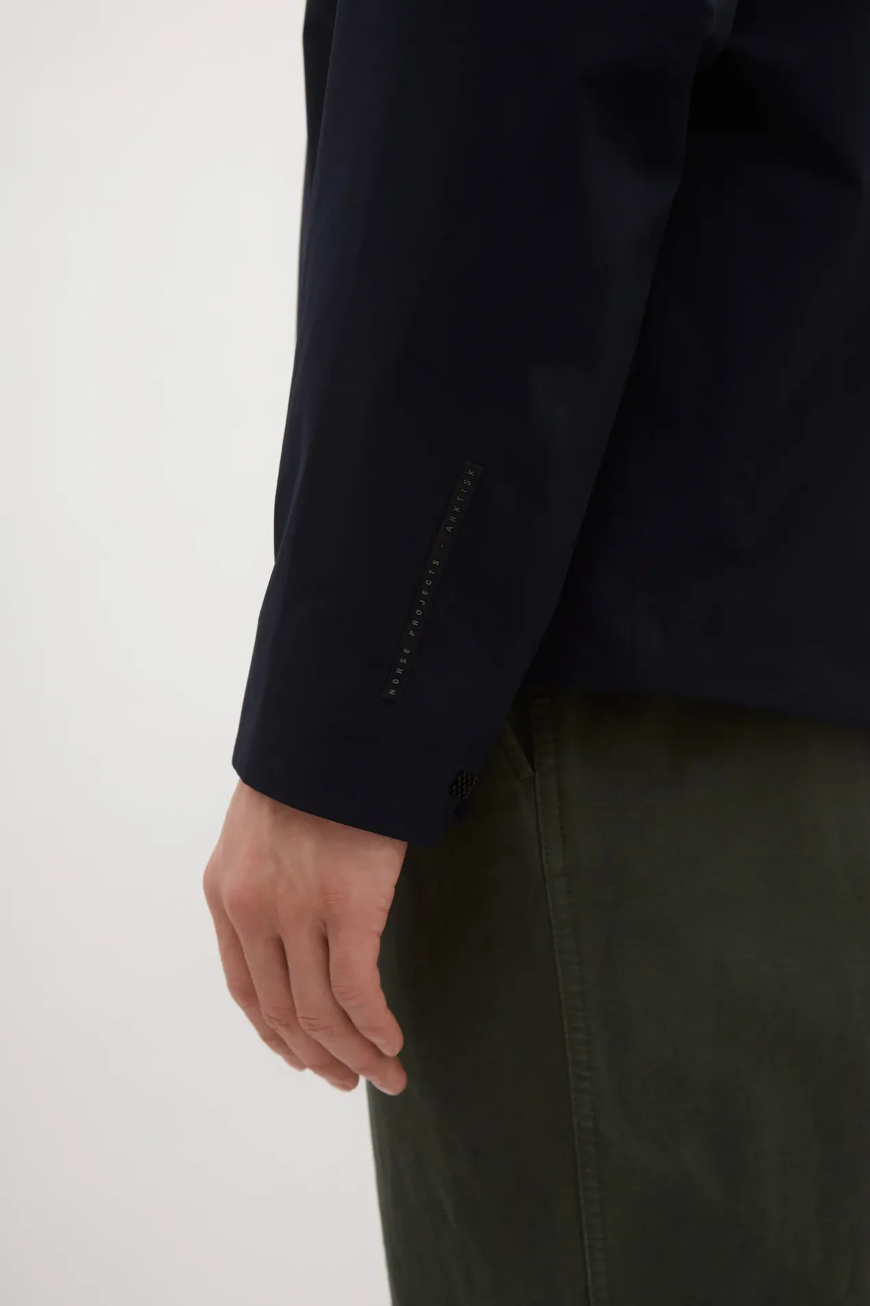 l_waterproof_shell_jacket_8.webp Norse Projects OUTERWEAR^3L Waterproof Shell Jacket Dark Navy