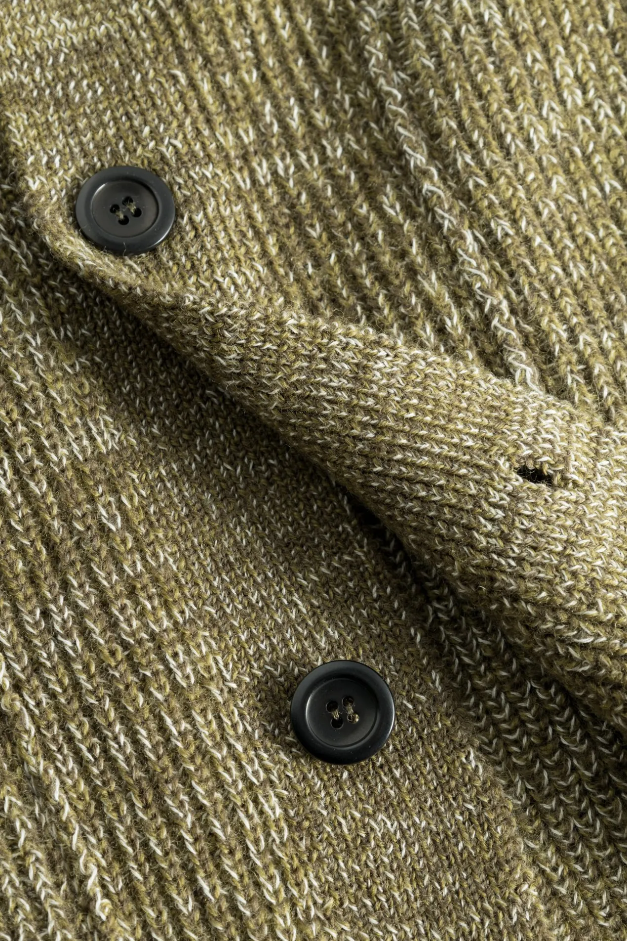 loki_wool_cotton_rib_cardigan_7-2.webp Norse Projects KNITWEAR^Loki Wool Cotton Rib Cardigan Sitka Green