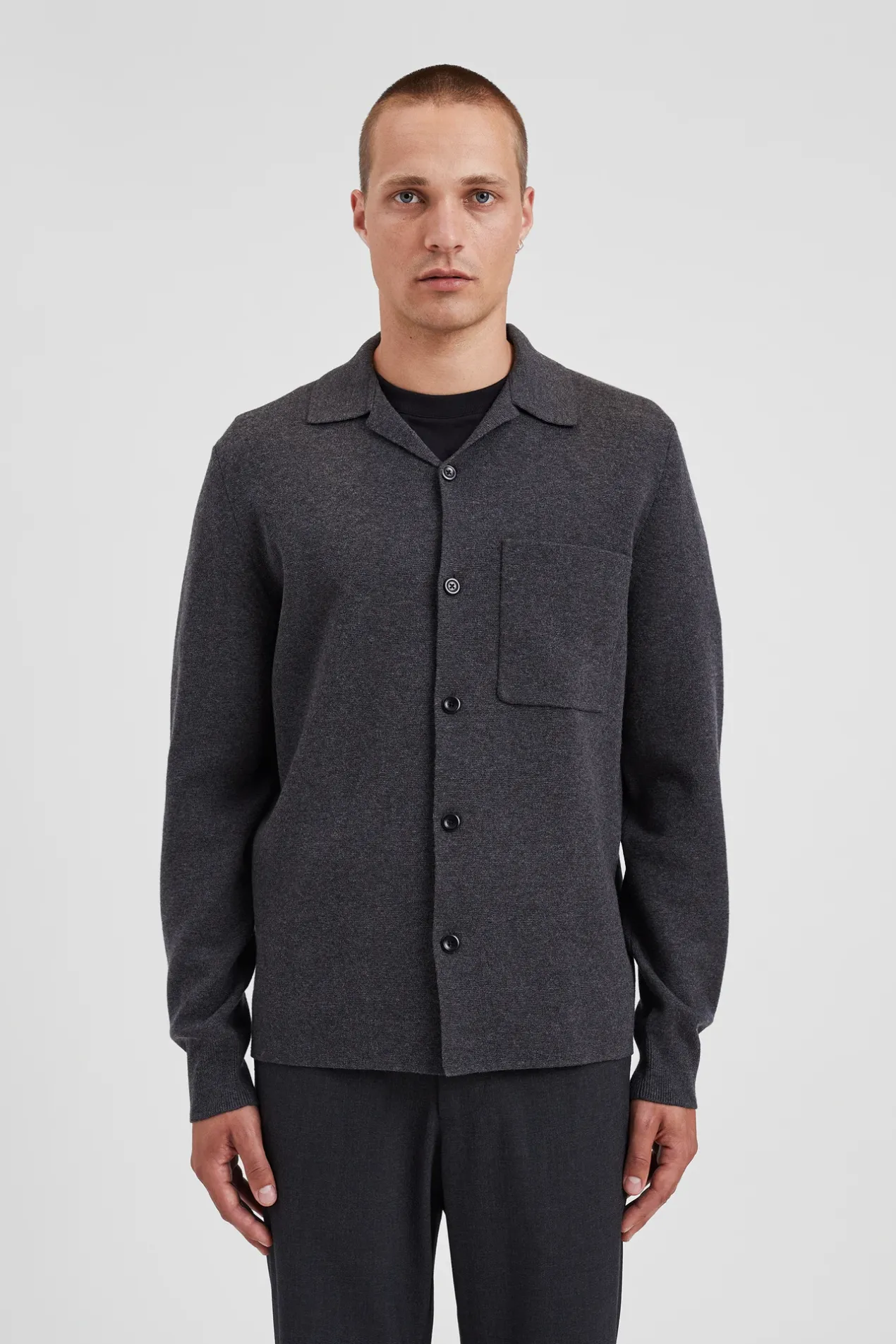nicolai_merino_cotton_milano_jacket_2.webp Norse Projects KNITWEAR^Nicolai Merino Cotton Milano Jacket Dark Grey Melange