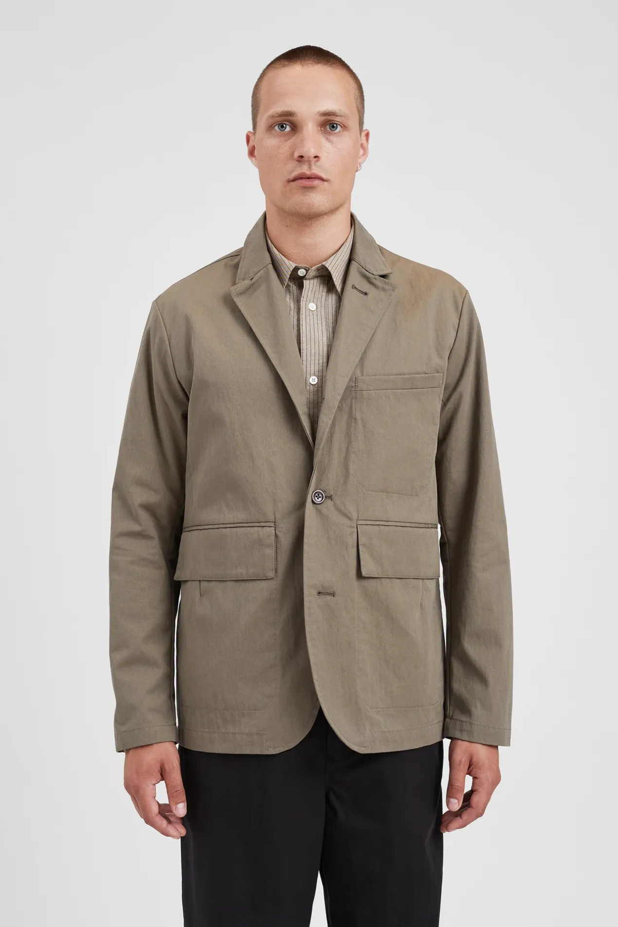nilas_fine_broken_twill_work_jacket_2.webp Norse Projects OVERSHIRTS | OUTERWEAR^Nilas Fine Broken Twill Work Jacket Sediment Green