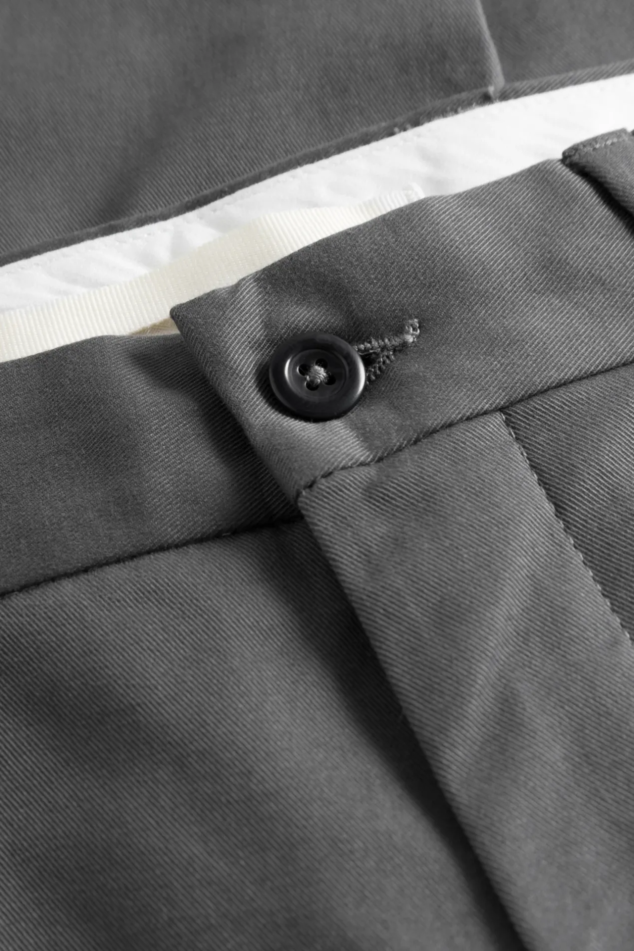 norse_standard_chino_5-3.webp Norse Projects TROUSERS^Norse Standard Chino Magnet Grey