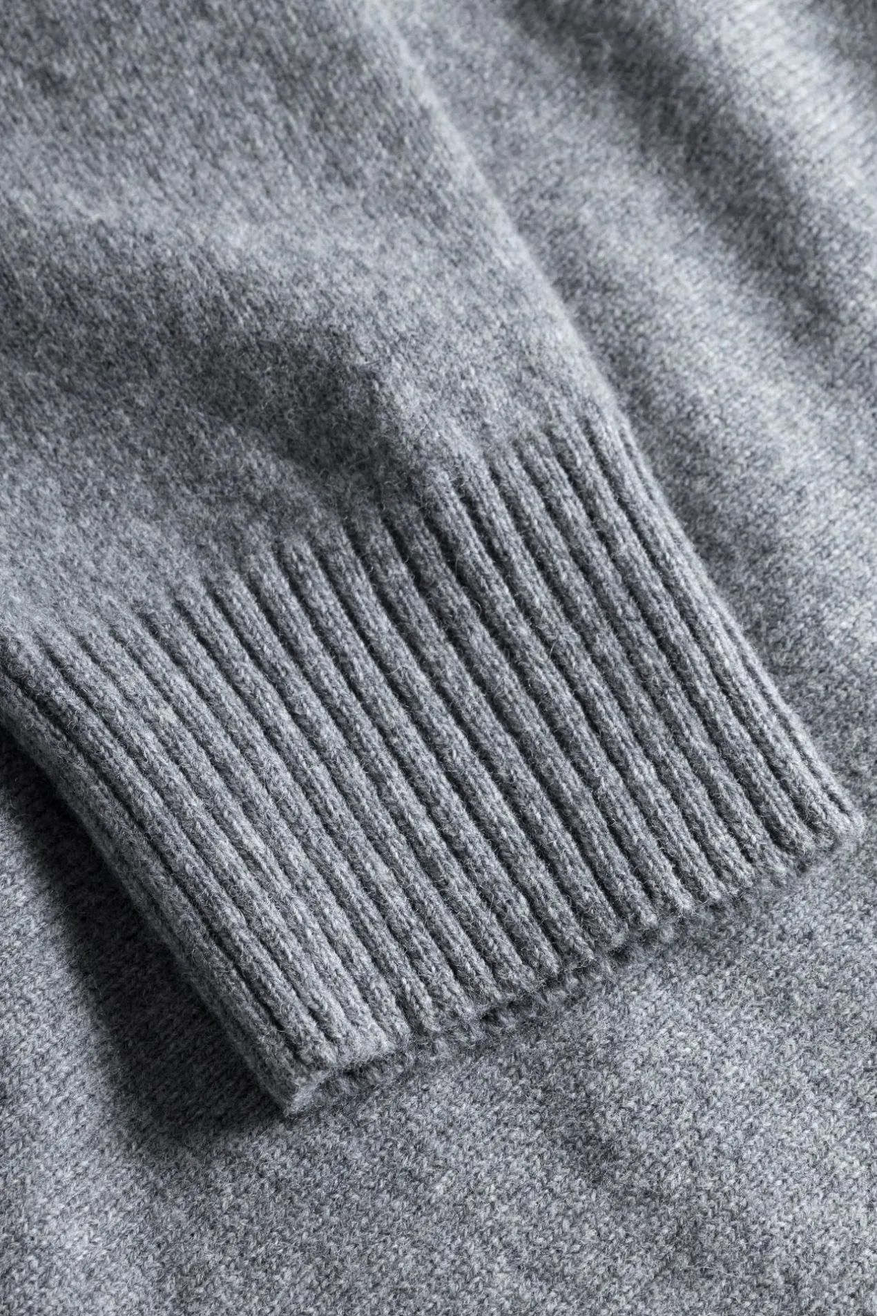 norse_standard_merino_lambswool_cardigan_5-3.webp Norse Projects KNITWEAR^Norse Standard Merino Lambswool Cardigan Grey Melange