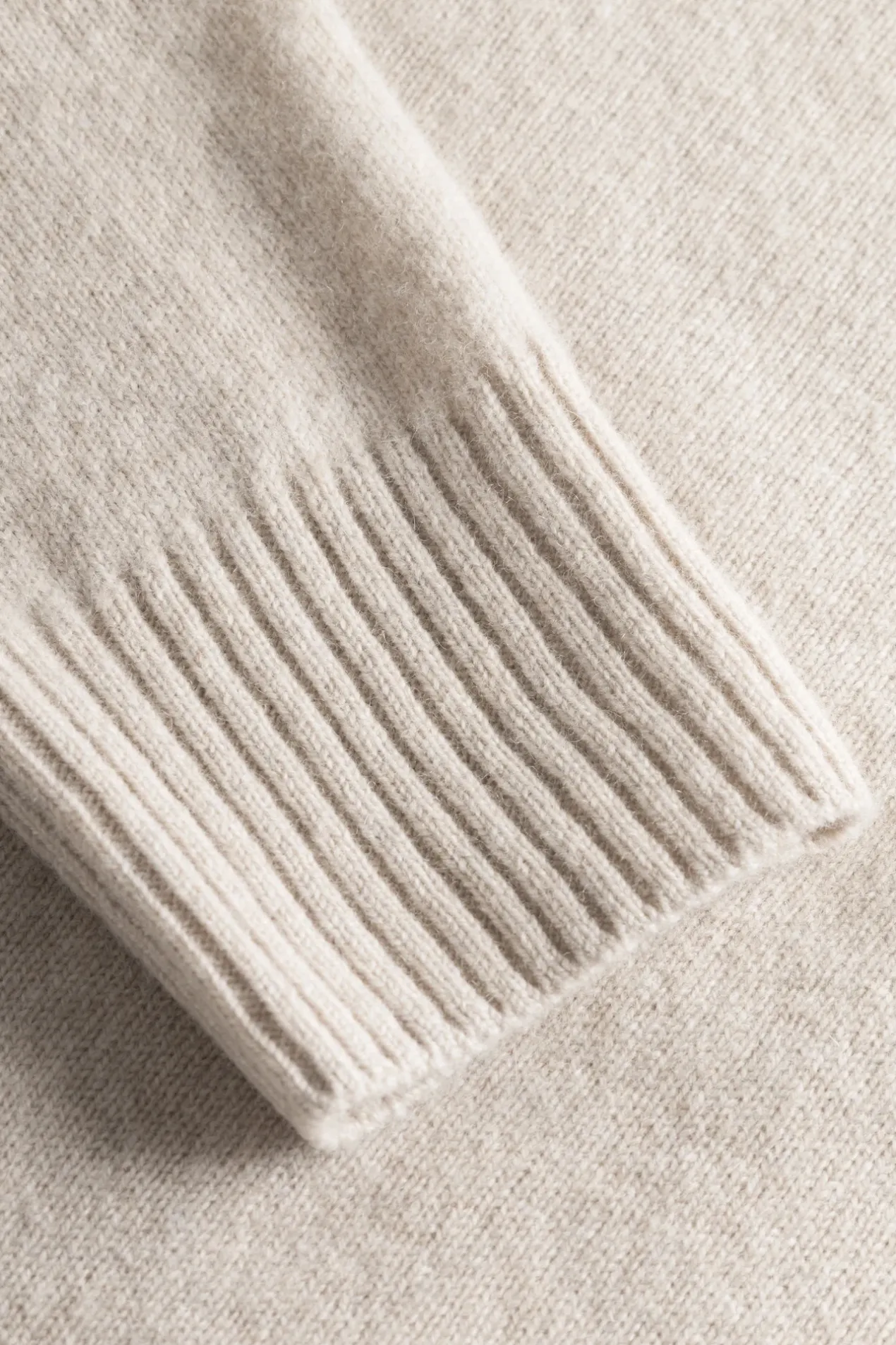 norse_standard_merino_lambswool_sweater_7-2.webp Norse Projects KNITWEAR^Norse Standard Merino Lambswool Sweater Oatmeal