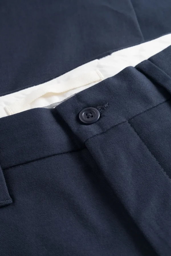 Norse Projects TROUSERS^Norse Standard Slim Chino Dark Navy