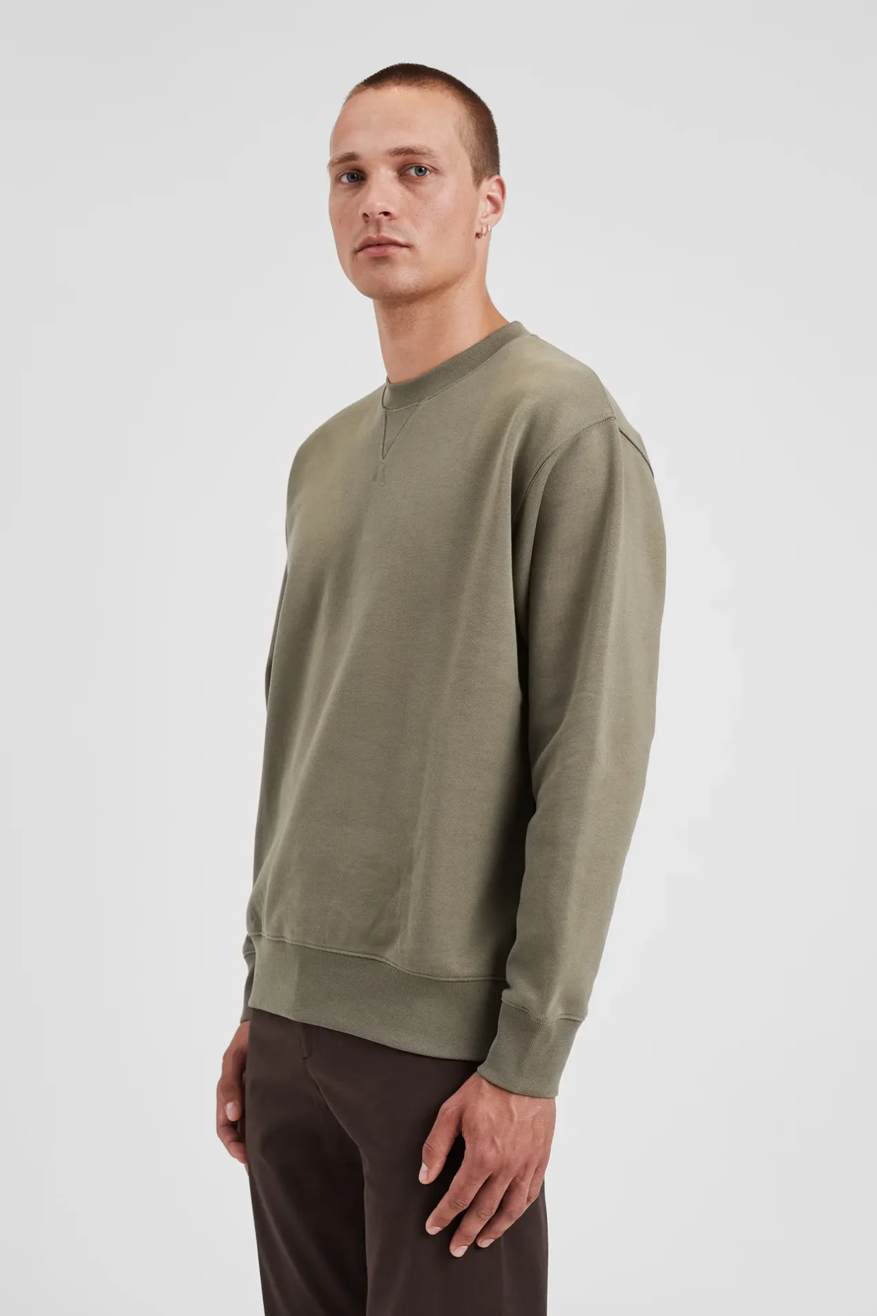 norse_standard_sweatshirt_3.webp Norse Projects SWEATSHIRTS^Norse Standard Sweatshirt Sediment Green
