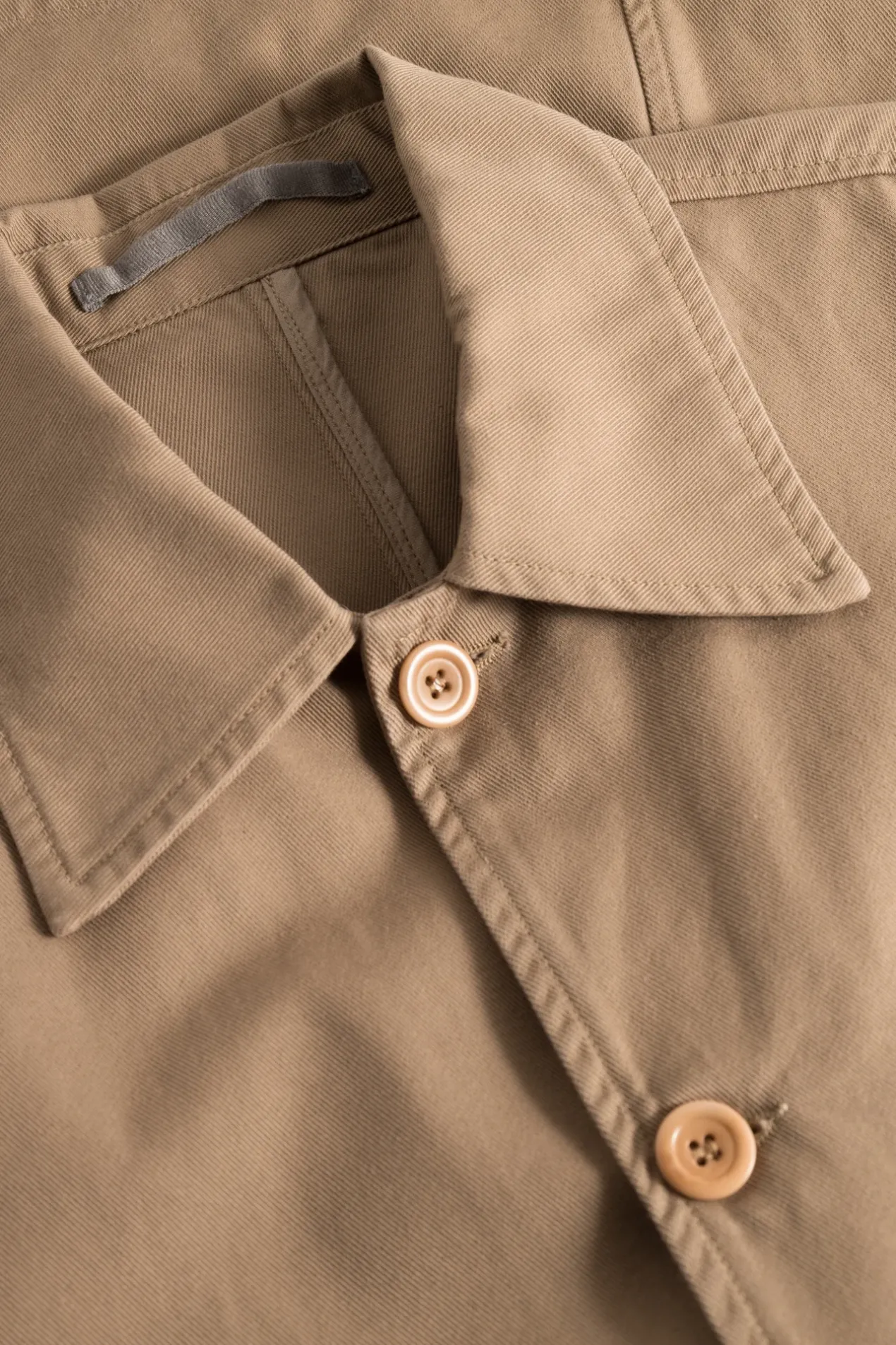 norse_standard_twill_overshirt_4-1.webp Norse Projects OVERSHIRTS^Norse Standard Twill Overshirt Utility Khaki
