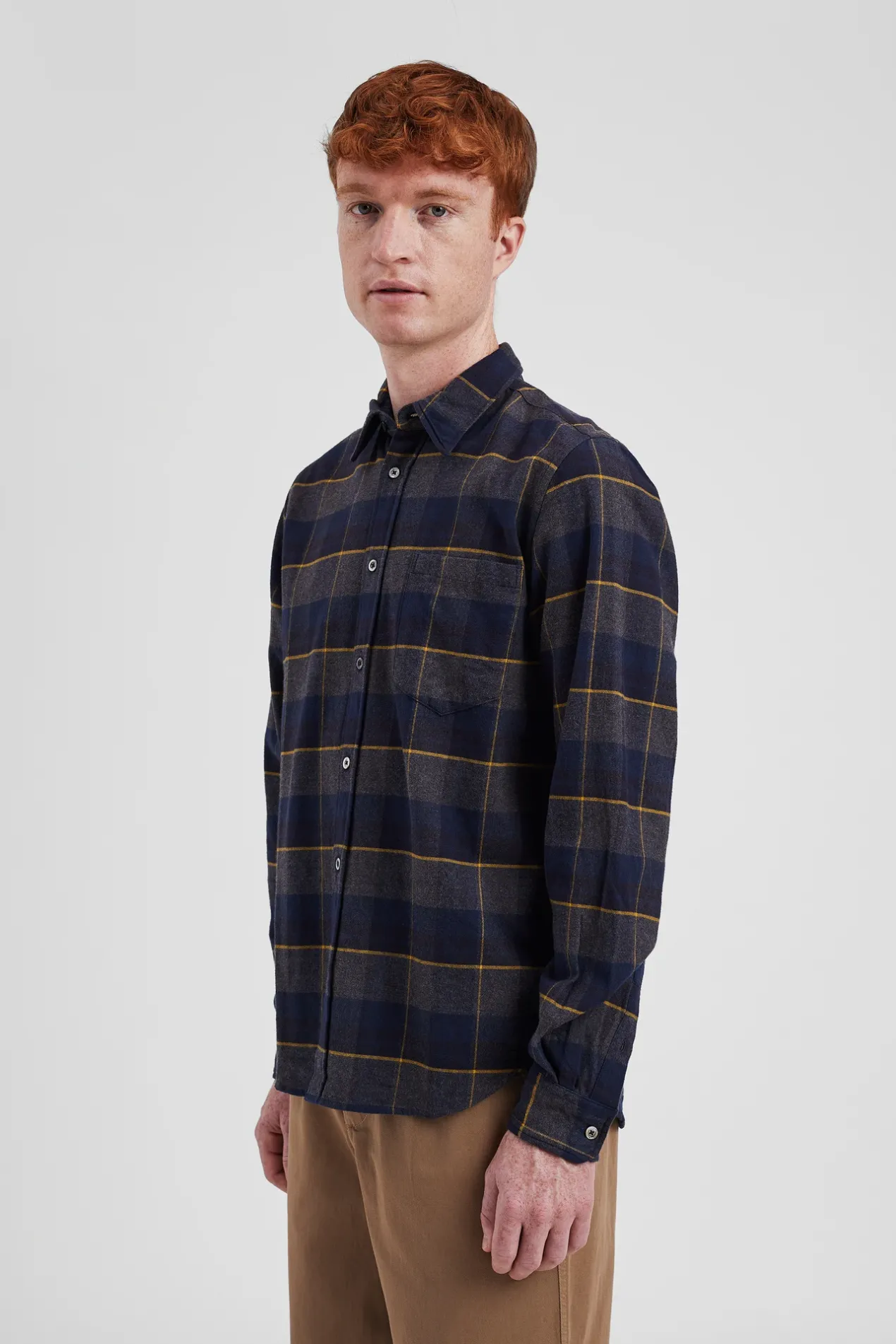 osvald_flannel_check_shirt_3-2.webp Norse Projects SHIRTING^Osvald Flannel Check Shirt Dark Navy