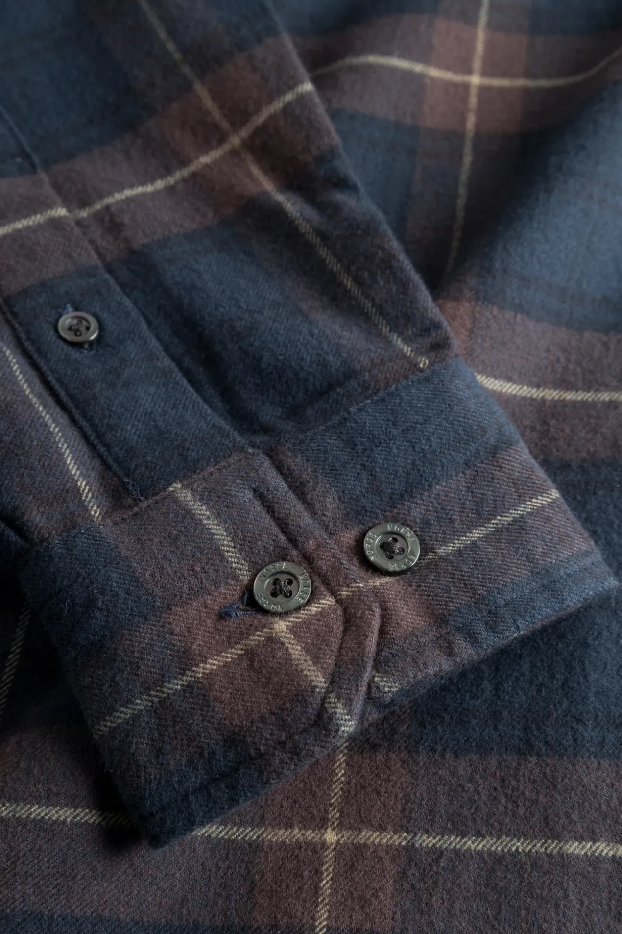 osvald_flannel_check_shirt_7.webp Norse Projects SHIRTING^Osvald Flannel Check Shirt Wine Red