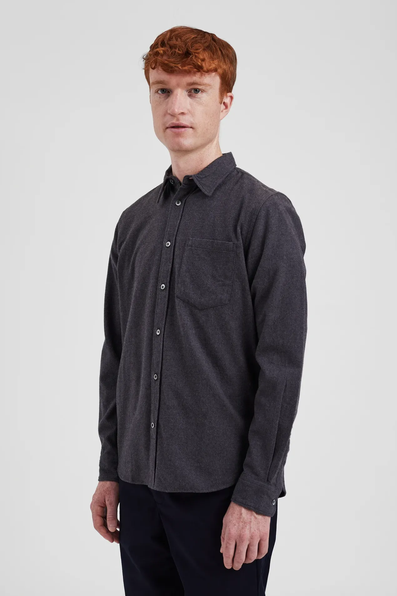 osvald_flannel_shirt_3-1.webp Norse Projects SHIRTING^Osvald Flannel Shirt Charcoal Melange
