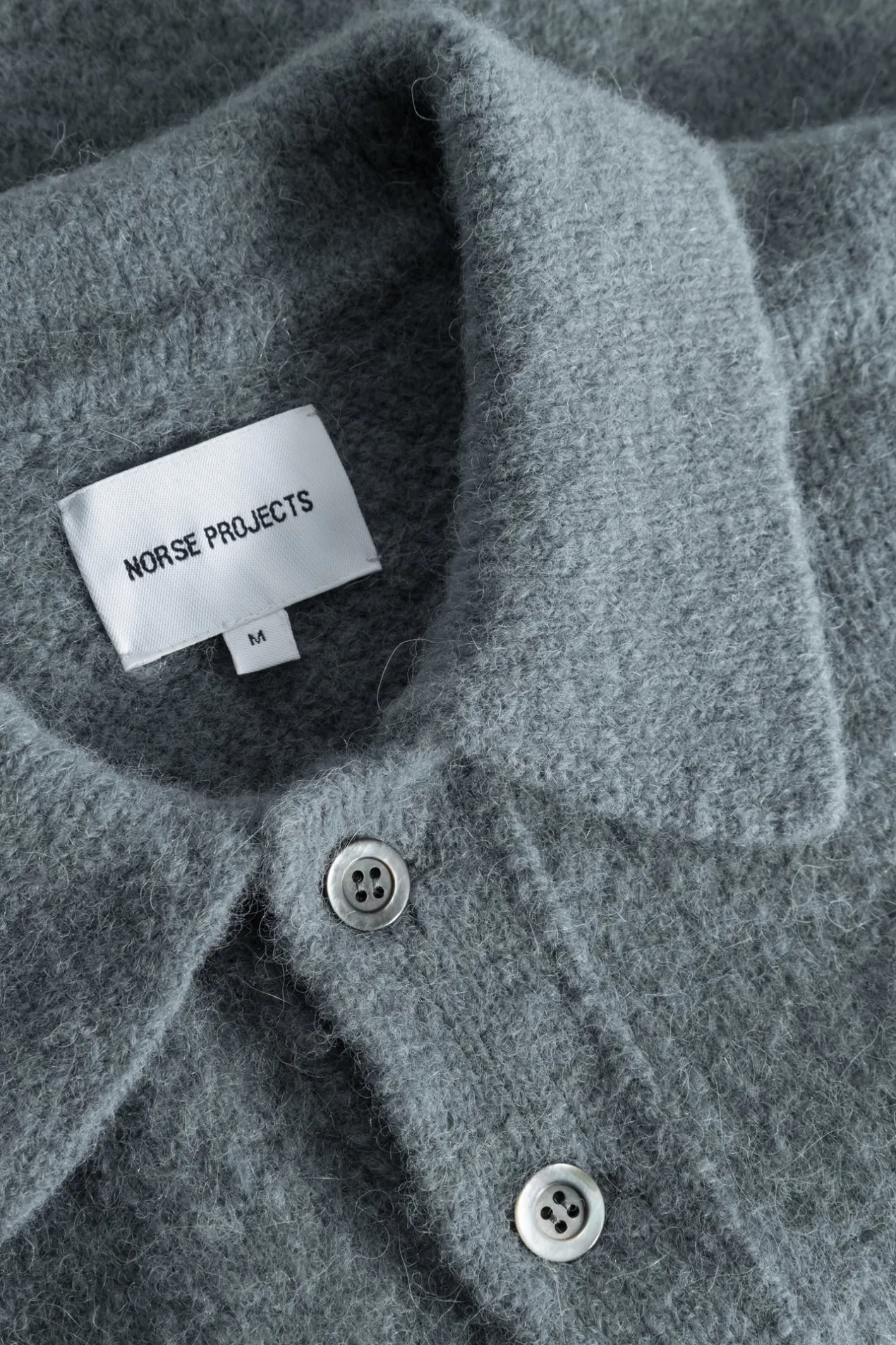 rasmus_relaxed_brushed_polo_2.webp Norse Projects KNITWEAR^Rasmus Relaxed Brushed Polo Mouse Grey