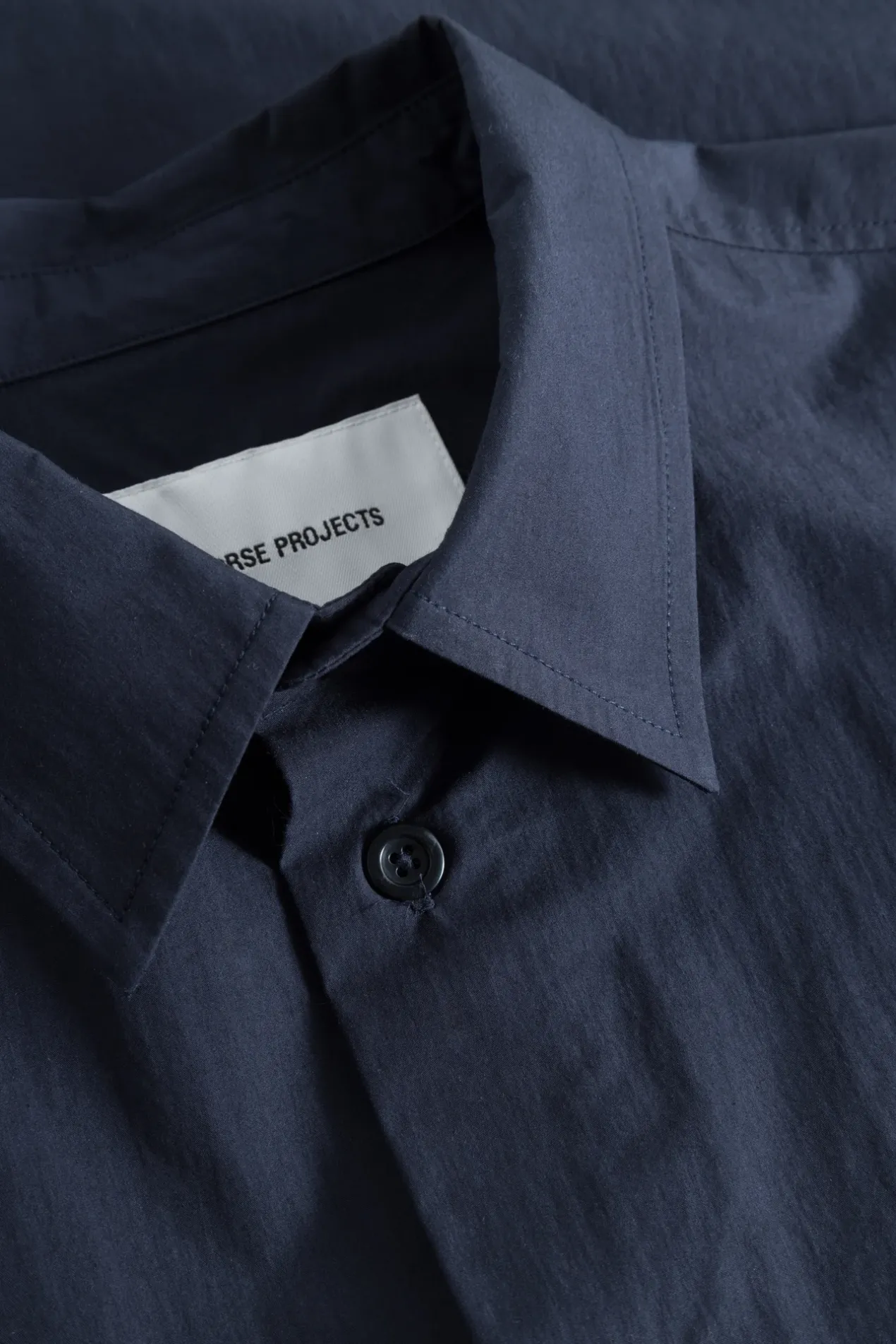 silas_tech_poplin_shirt_8-1.webp Norse Projects SHIRTING^Silas Tech Poplin Shirt Dark Navy