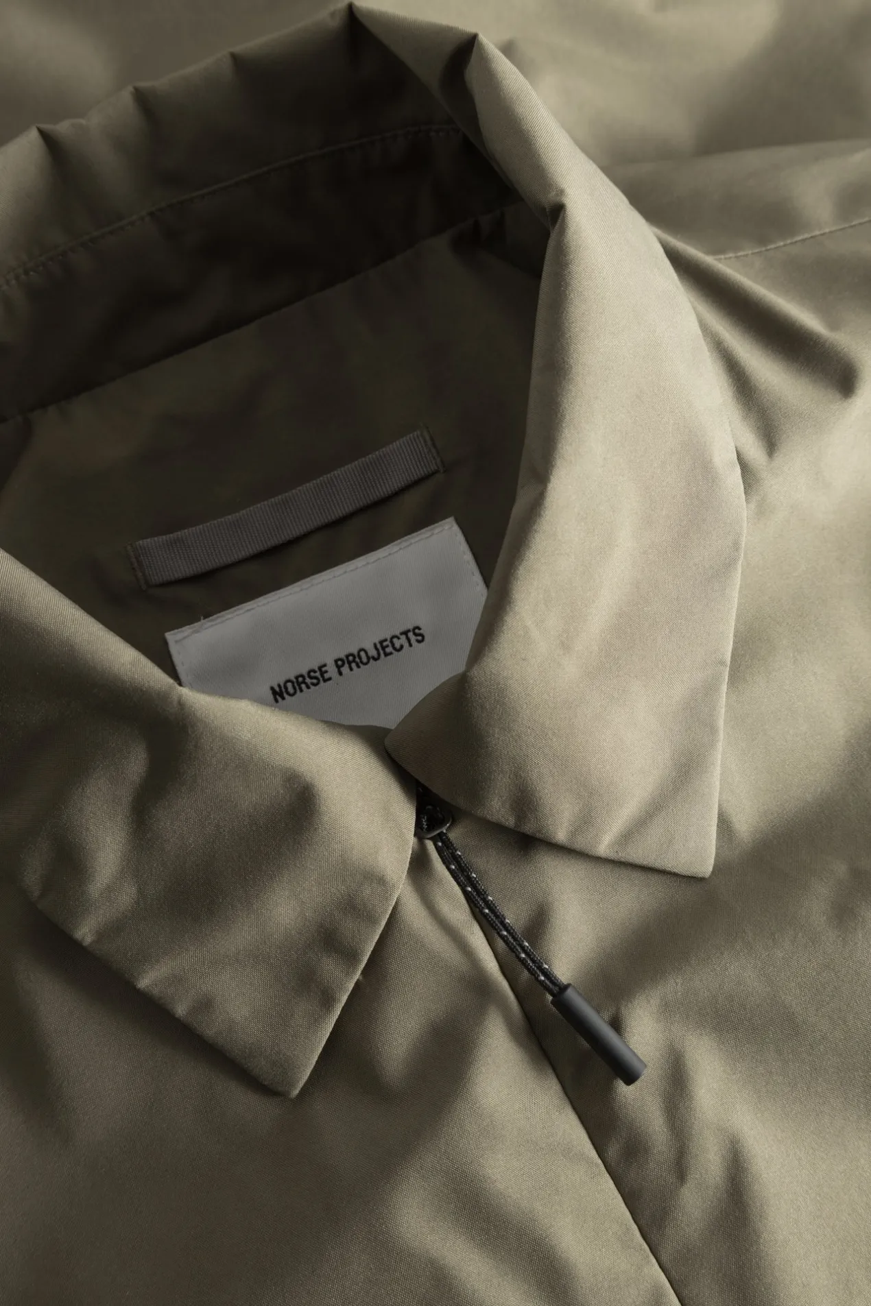 sten_goretex_windstopper_insulated_shirt_jacket_8.webp Norse Projects OUTERWEAR^Sten Gore-Tex Windstopper Insulated Shirt Jacket Sediment Green